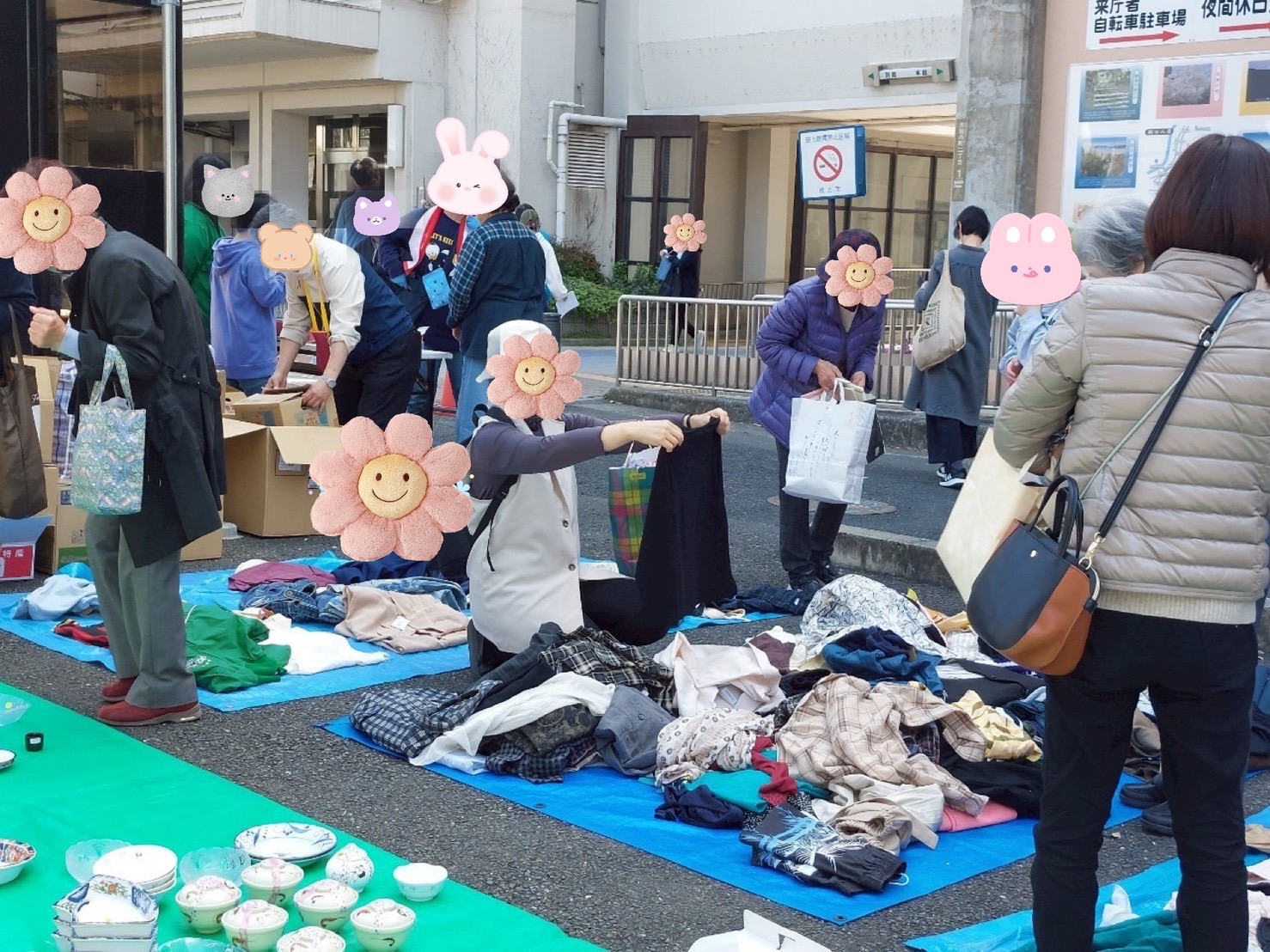 2025年4月Moon枚方市役所福祉バザー👗👜👕✨