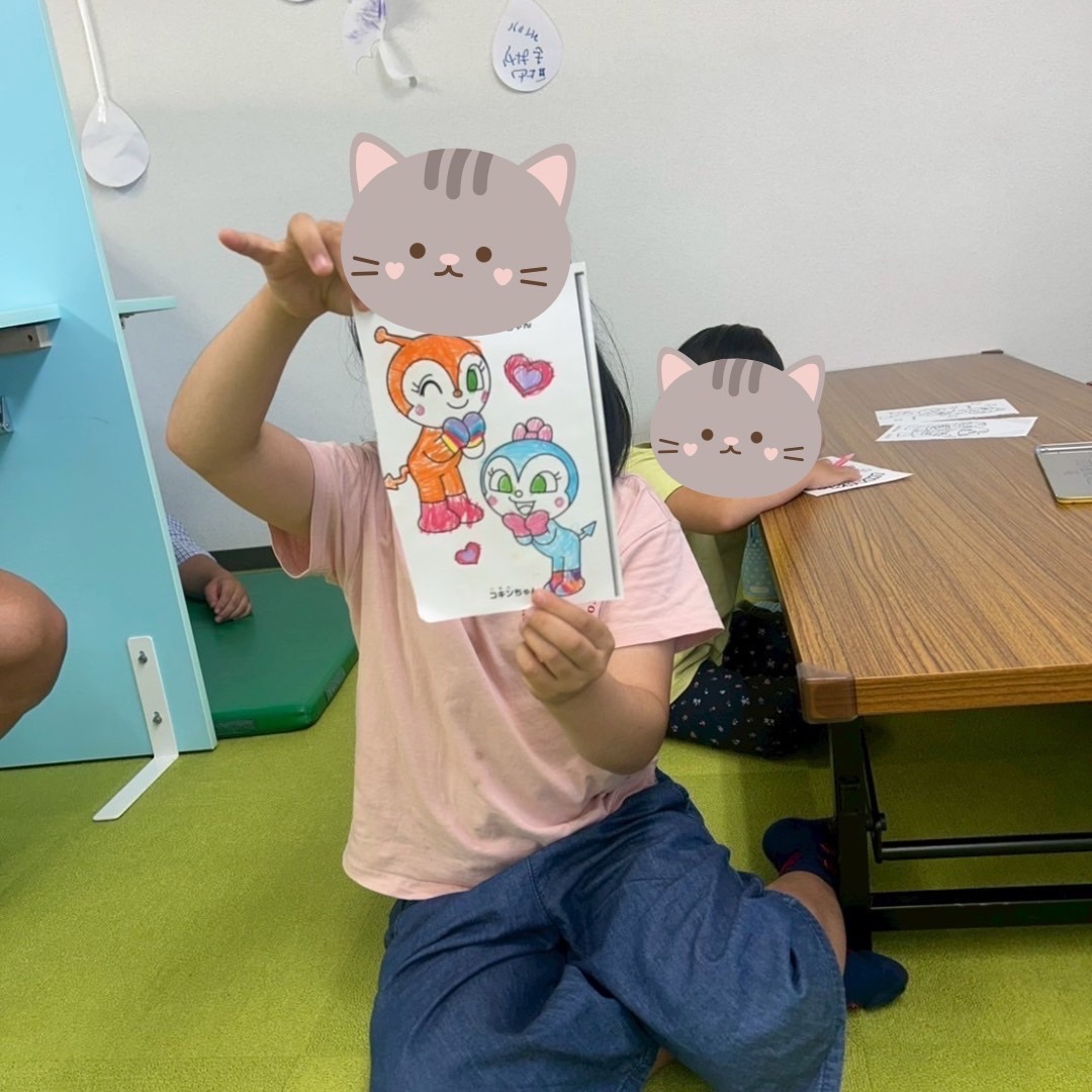 塗り絵が好きなお友達！